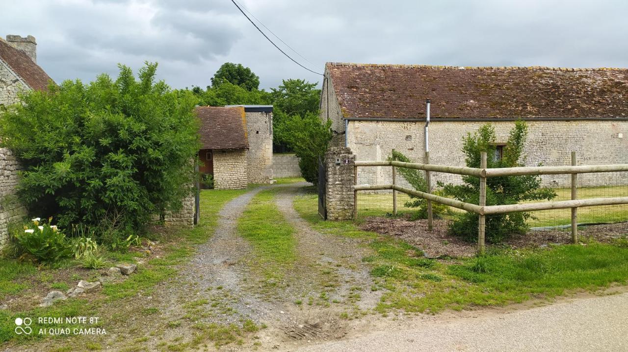 La Maison De Ners Pertheville-Ners Dış mekan fotoğraf